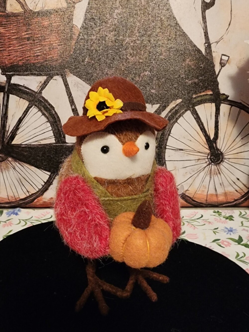 Handmade Felt Autumn Owl with Pumpkin - Brown Hat, Pink Wings